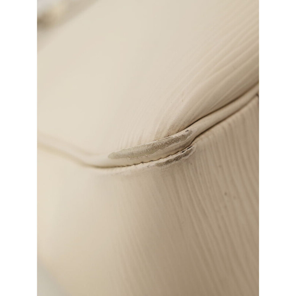 Louis Vuitton Epi Passy Tote Shoulder Bag Black - Picture 4 of 8